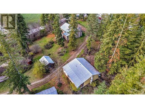 11 Gardom Lake Road, Enderby, BC 