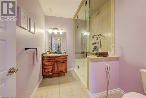 153 Stonecroft Drive, New Hamburg, ON - Indoor Photo Showing Bathroom