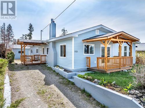 919 Regina Street, Creston, BC - Outdoor With Deck Patio Veranda