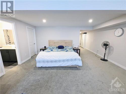 172 Aubrais Crescent, Ottawa, ON - Indoor Photo Showing Bedroom
