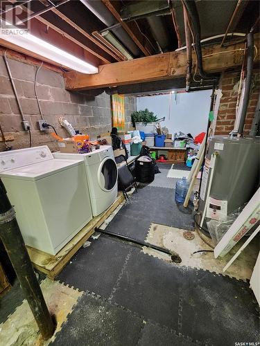 813 Souris Avenue Ne, Weyburn, SK - Indoor Photo Showing Basement