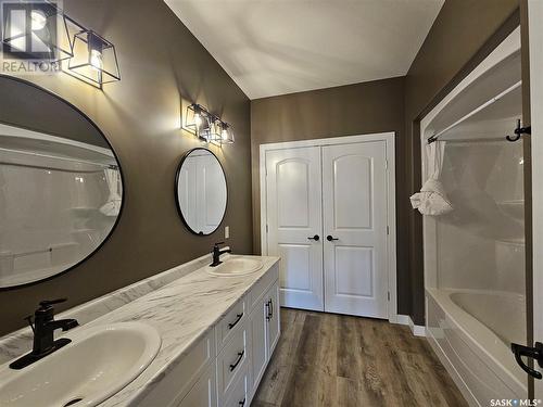 A 300 2Nd Street E, Meota, SK - Indoor Photo Showing Bathroom