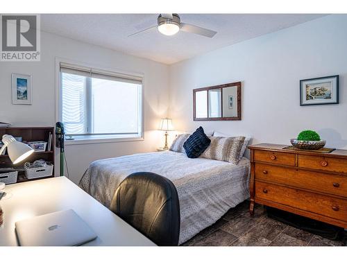 408 Fifth Street W, Revelstoke, BC - Indoor Photo Showing Bedroom