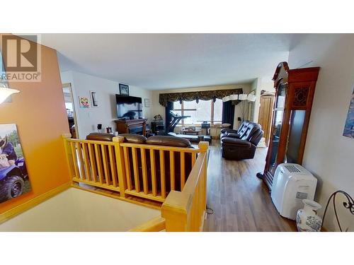 13514 Robin Road, Charlie Lake, BC - Indoor