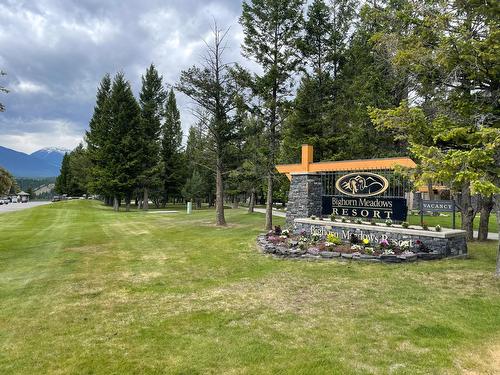 713B - 700 Bighorn Boulevard, Radium Hot Springs, BC - Outdoor With View