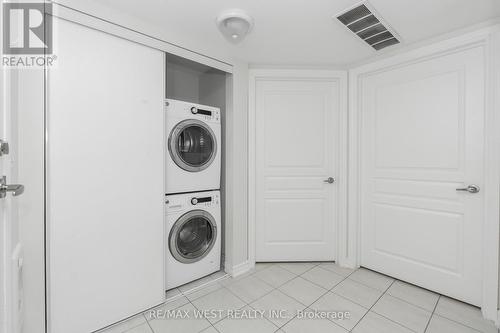 #309 -2 Anchorage Cres, Collingwood, ON - Indoor Photo Showing Laundry Room