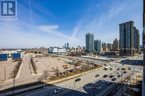1017 - 339 Rathburn Road W, Mississauga, ON - Outdoor With View