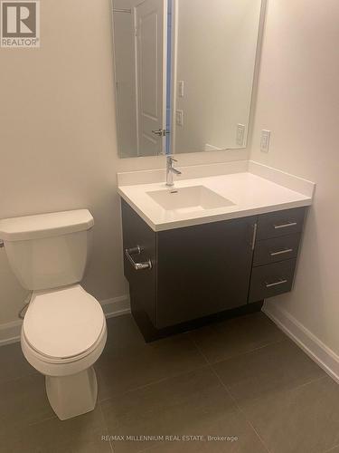 #702 -3220 William Coltson Ave, Oakville, ON - Indoor Photo Showing Bathroom