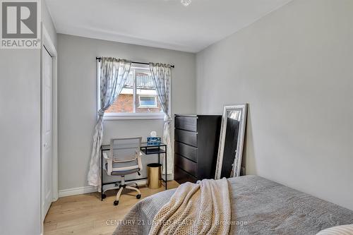 909 Fairbairn St, Smith-Ennismore-Lakefield, ON - Indoor Photo Showing Bedroom