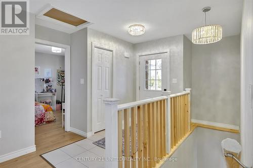 909 Fairbairn St, Smith-Ennismore-Lakefield, ON - Indoor Photo Showing Other Room