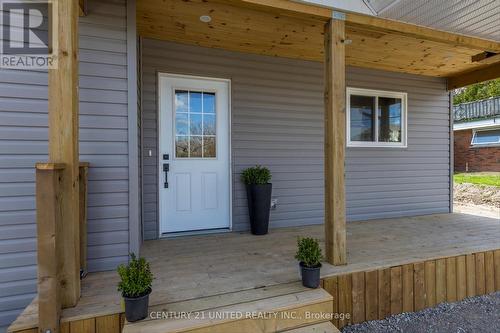 909 Fairbairn St, Smith-Ennismore-Lakefield, ON - Outdoor With Exterior