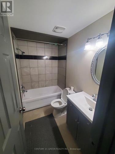 1 S. Fetterly St, Huntsville, ON - Indoor Photo Showing Bathroom