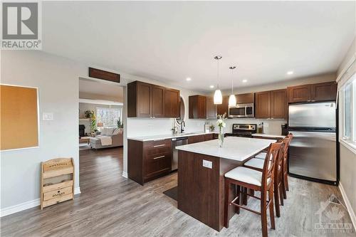 2nd level kitchen - 312 Fernleaf Crescent, Ottawa, ON - Indoor Photo Showing Kitchen