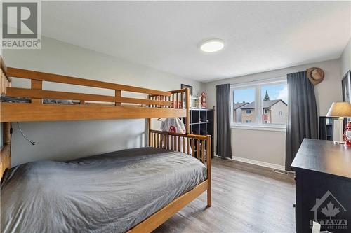 3rd level 3rd bedroom - 312 Fernleaf Crescent, Ottawa, ON - Indoor Photo Showing Bedroom