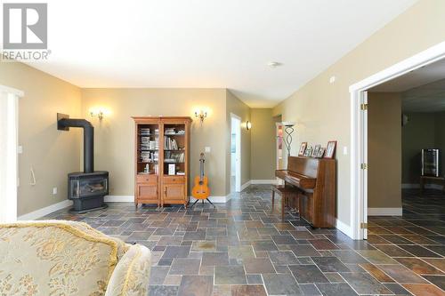 5331 Buchanan Road, Peachland, BC - Indoor With Fireplace