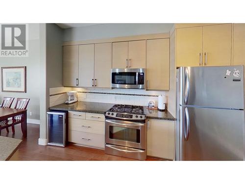 5003 Oleander Drive Unit# 203, Osoyoos, BC - Indoor Photo Showing Kitchen With Stainless Steel Kitchen