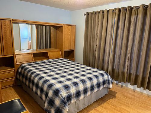1178 Marianna Crescent, Trail, BC - Indoor Photo Showing Bedroom