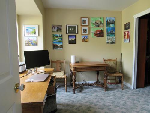 925 Columbia Road, Castlegar, BC - Indoor Photo Showing Office