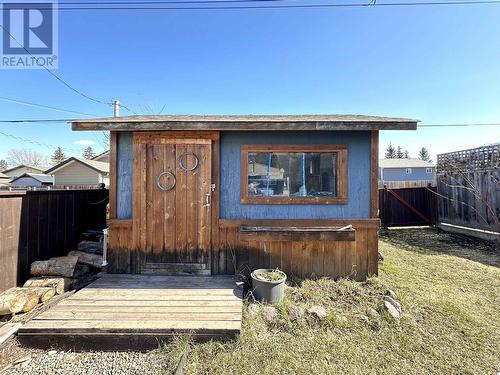 3952 Broadway Avenue, Smithers, BC - Outdoor