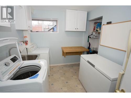 4132 Baker Road, Prince George, BC - Indoor Photo Showing Laundry Room