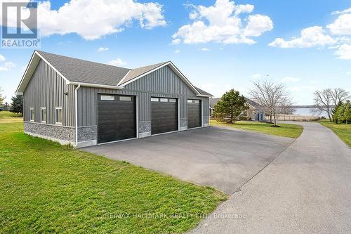 2360 County Rd 3, Prince Edward County, ON - Outdoor