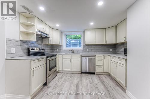 #Lower -23 Sullivan Crt, Cambridge, ON - Indoor Photo Showing Kitchen With Upgraded Kitchen