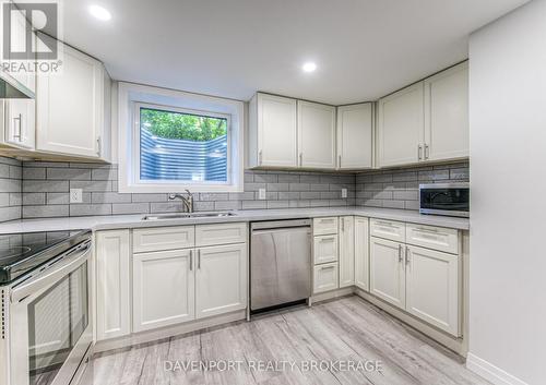 #Lower -23 Sullivan Crt, Cambridge, ON - Indoor Photo Showing Kitchen With Double Sink
