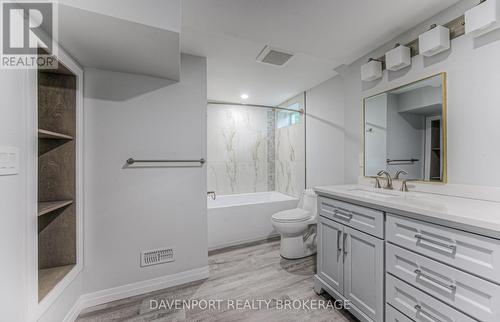 #Lower -23 Sullivan Crt, Cambridge, ON - Indoor Photo Showing Bathroom