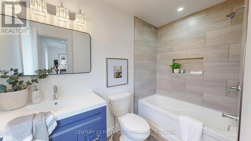 103 Metcalfe Street, Ingersoll, ON - Indoor Photo Showing Bathroom