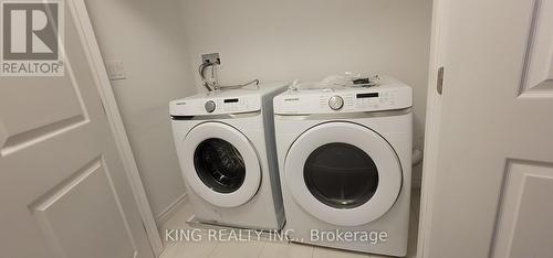 446 Blackburn Drive, Brantford, ON - Indoor Photo Showing Laundry Room