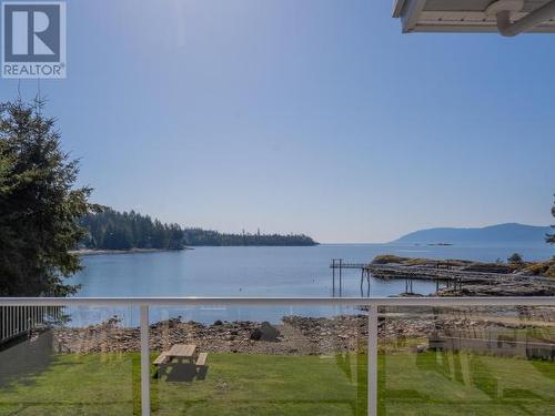 1752 Hollingsworth Road, Powell River, BC - Indoor