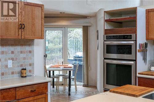 Imported from itso - 15668 Furnival Road, Southwest Middlesex, ON - Indoor Photo Showing Kitchen