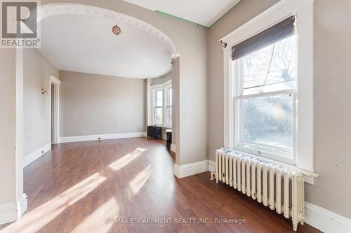 214 Robinson St, Hamilton, ON - Indoor Photo Showing Other Room