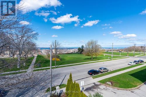 204 Concession Street, Hamilton, ON - Outdoor With View