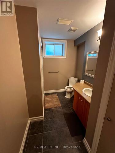 21 Silver Trail, Barrie, ON - Indoor Photo Showing Other Room