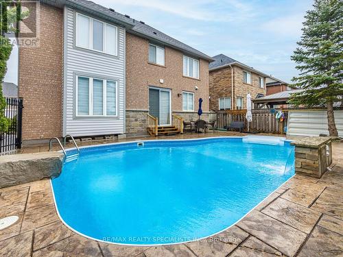 1405 Thorncrest Cres, Oakville, ON - Outdoor With In Ground Pool With Deck Patio Veranda With Exterior