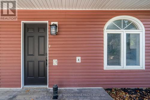 5 & 7 Guelph St, Halton Hills, ON - Outdoor With Exterior