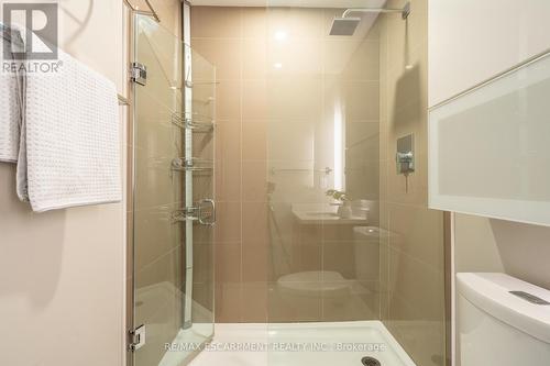 603A - 5230 Dundas Street E, Burlington, ON - Indoor Photo Showing Bathroom