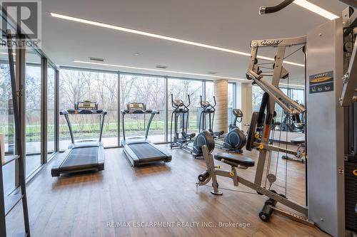 #603A -5230 Dundas St E, Burlington, ON - Indoor Photo Showing Gym Room