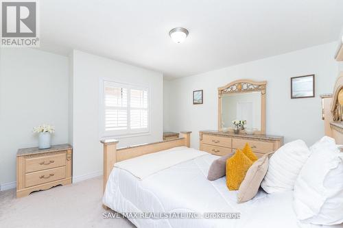 56 Farringdon Cres, Brampton, ON - Indoor Photo Showing Bedroom