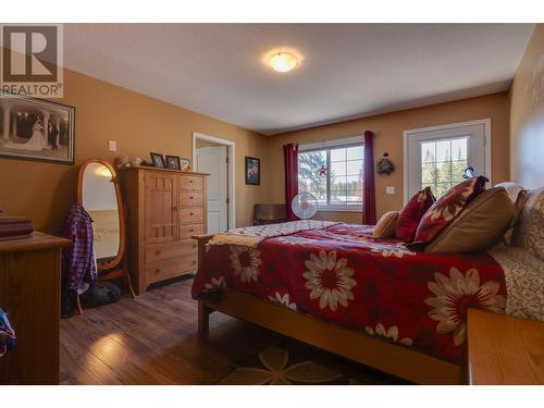 15025-15055 Cariboo Highway, Prince George, BC - Indoor Photo Showing Bedroom