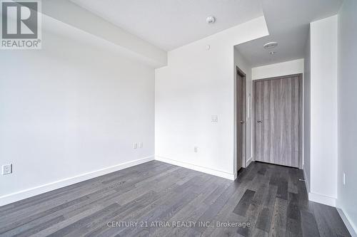 109 - 95 Mcmahon Drive, Toronto, ON - Indoor Photo Showing Other Room