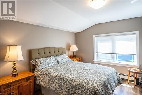 41 Fenton Drive, Port Elgin, ON - Indoor Photo Showing Bedroom
