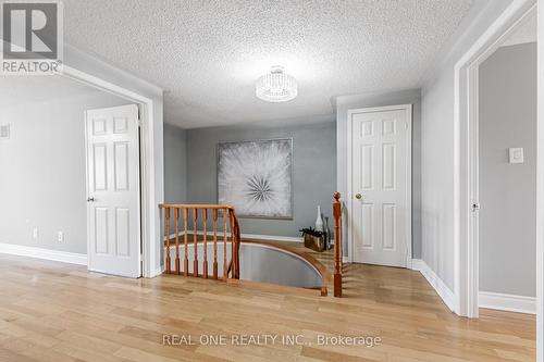 29 Major Oak Terrace, Toronto, ON - Indoor Photo Showing Other Room