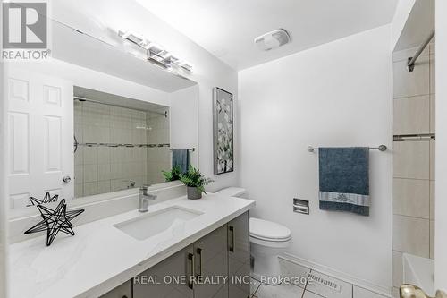 29 Major Oak Terr, Toronto, ON - Indoor Photo Showing Bathroom
