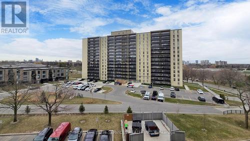 #612 -120 Dundalk Dr, Toronto, ON - Outdoor With View