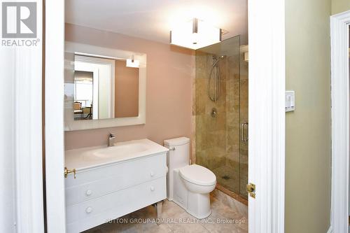 #1111 -11 Townsgate Dr, Vaughan, ON - Indoor Photo Showing Bathroom
