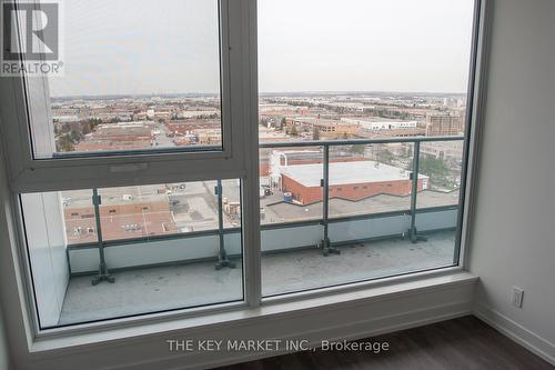 #1501 -898 Portage Pkwy, Vaughan, ON -  With Balcony With View With Exterior