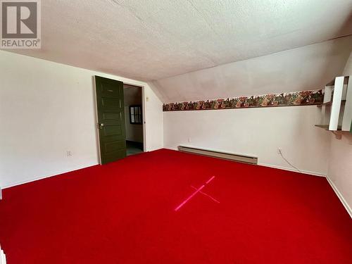 2015 Kerr Road, Sicamous, BC - Indoor Photo Showing Other Room
