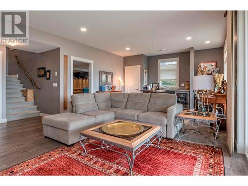 9000 Tavistock Road, Vernon, BC - Indoor Photo Showing Living Room